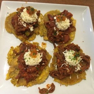 patacon con ropa vieja