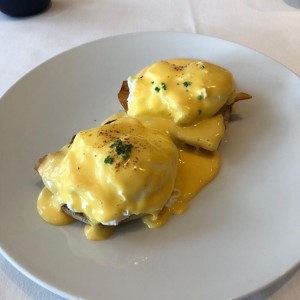 HUEVOS - Huevos Benedictinos "Blackstone"