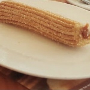 churro con manjar blanco