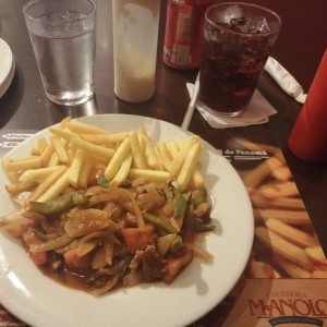 Bistec Picado con Papas fritas