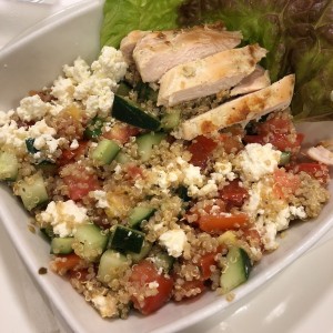 Ensalada de Quinoa con Pollo