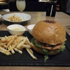 hamburguesa de salmon 