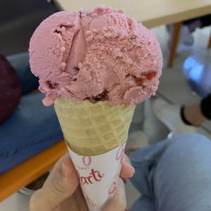 Helado de frutos del bosque