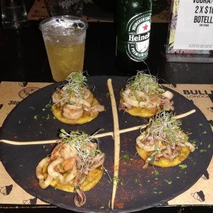 TOSTONES DE MARISCOS