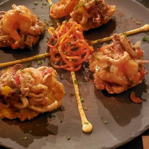 TOSTONES DE MARISCOS