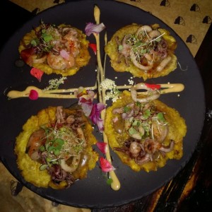 Tostones rellenos