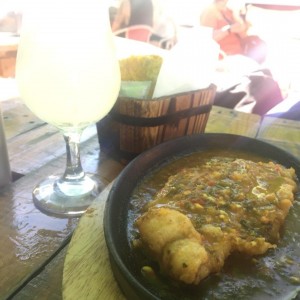 Filete de pescado al ajillo