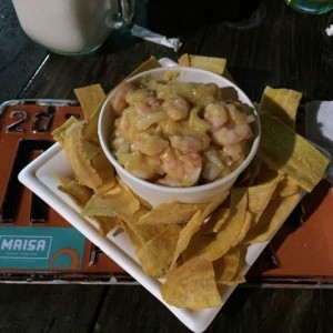 ceviche de camaron en salsa mango coco