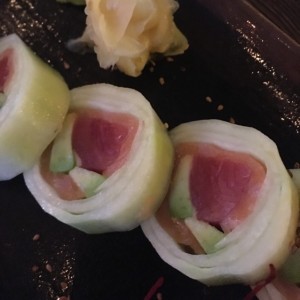 cucumber roll