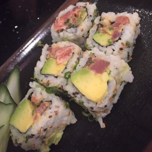 sushi spicy tuna