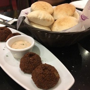 Falafel y pita