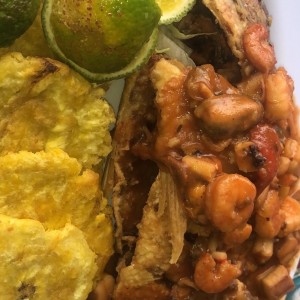 Pargo con mariscos 