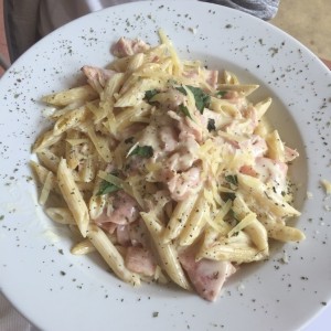 pasta de Jamon y salsa blanca