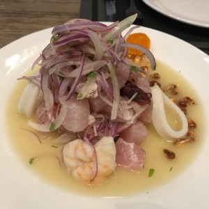 Ceviche Mixto