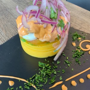 Causa de camarones