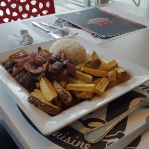 Lomo Saltado