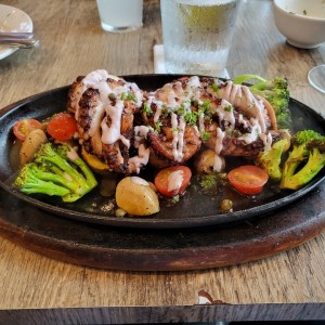 PULPO A LA PARRILLA