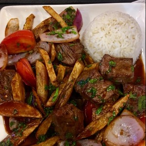 Lomo Saltado