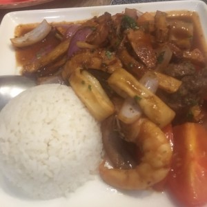 LOMO SALTADO MAR Y TIERRA