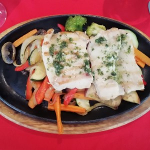 Pescado a la parrilla