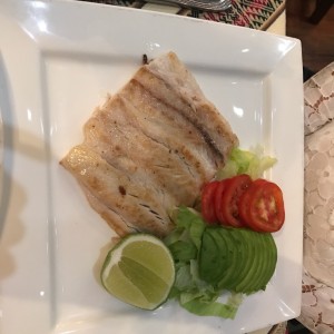 corvina a la plancha