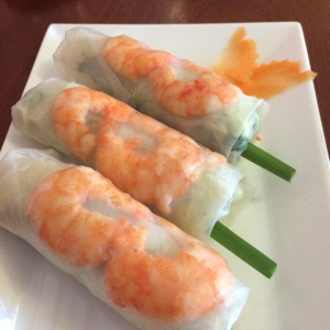 Rollos de papel de arroz con camarones