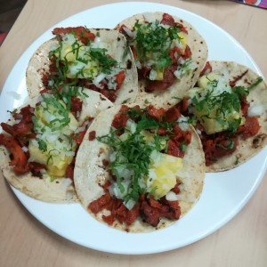 tacos al pastor