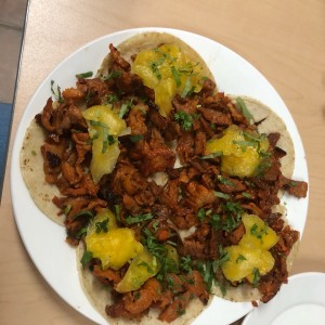 Tacos al pastor