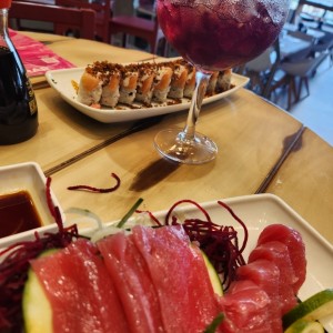 sashimi de atun 2x1 en  Sangria