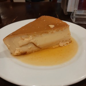 Flan de la casa