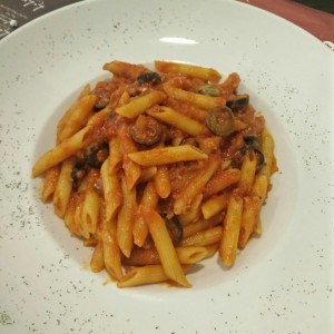 Penne a la Puttanesca