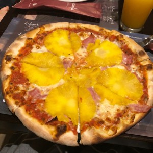 Pizza Hawaiana