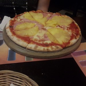 Pizza Hawaiana