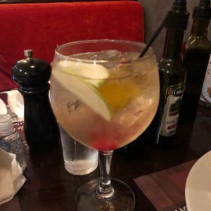 Sangria Blanca