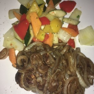 carne de res encebollado 