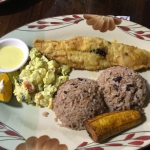 Filete de pescado relleno