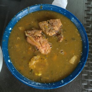 sopa de lentejas