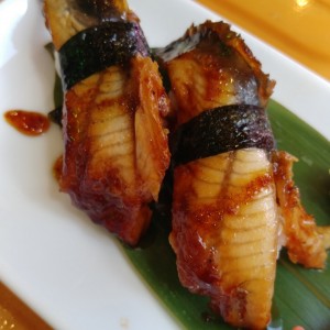 nigiri anguila