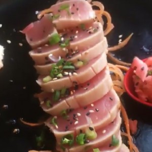 Entradas - Maguro tataki