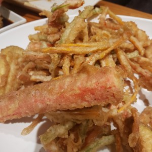 TEMPURA DE VEGETALES Y MARISCOS