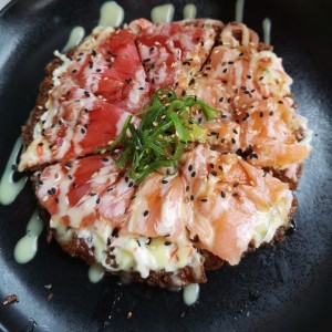 Sushi pizza 