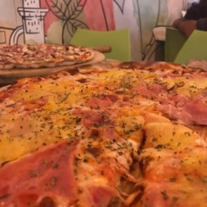 Pizza Hawaiana 