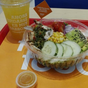 chicken salad y pollo grill