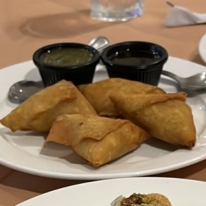 26. Samosas de Pollo