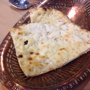 Naan de ajo