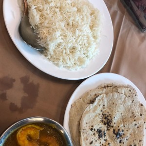 arroz basmati y paratas