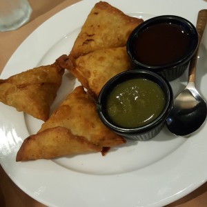 Chicken samosas