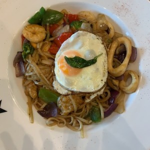 Pad Kee Mao de Mariscos