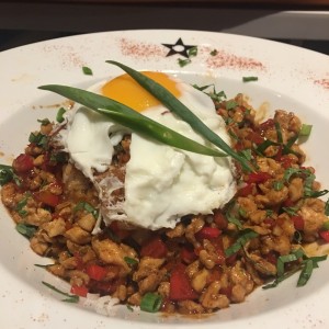 Nasi goreng de pollo