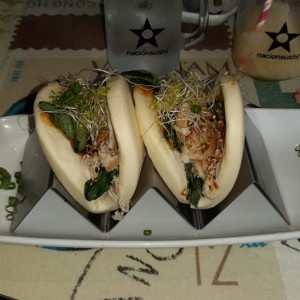 bao de pollo